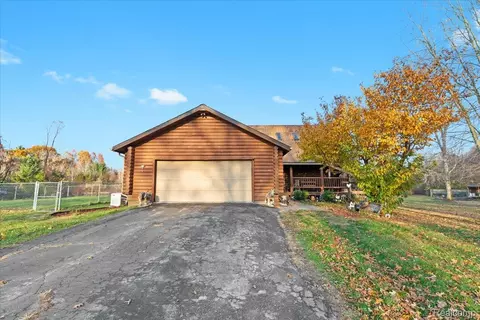 11355 Butler Rd, Augusta, MI 48191