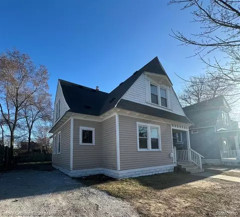 620 Griswold St, Port Huron, MI 48060