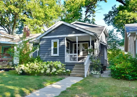 300 W Breckenridge St, Ferndale, MI 48220