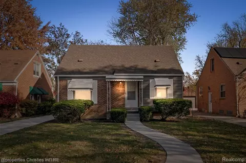 2528 N Connecticut Ave, Royal Oak, MI 48073