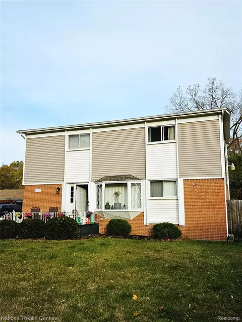 5901 Washington St, Romulus, MI 48174 photo 1