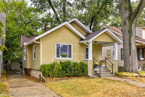 378 Fielding St, Ferndale, MI 48220
