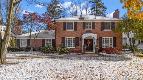 1056 Pilgrim Ave, Birmingham, MI 48009