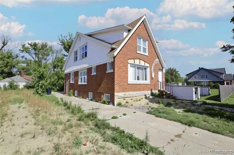 12737 Promenade, Detroit, MI 48213