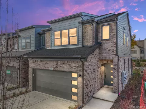 3018 Canopy Tree Way #10, Ann Arbor, MI 48103