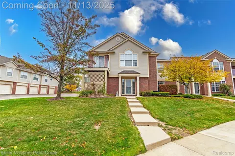 1848 Flagstone Cir, Rochester, MI 48307