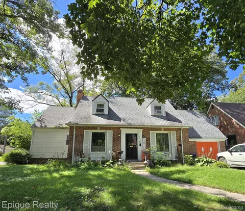 16101 Chapel St, Detroit, MI 48219
