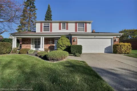 11375 Savage Dr, Sterling Heights, MI 48312