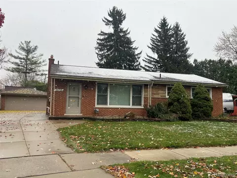 36795 Greenbush Rd, Wayne, MI 48184