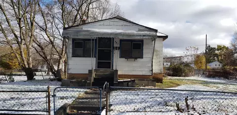 481 Harvey Ave, Pontiac, MI 48341