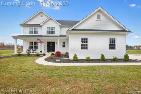 37141 Felt Rd, Huron, MI 48164