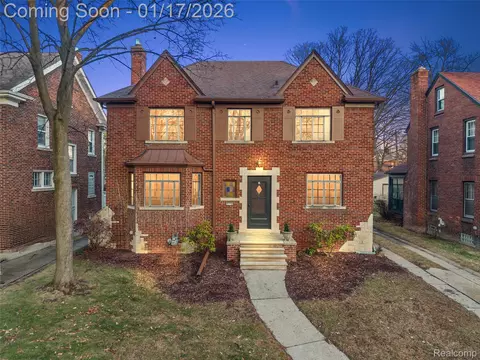 15716 Rosemont Ave, Detroit, MI 48223