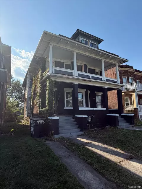 7413 Churchill St, Detroit, MI 48206