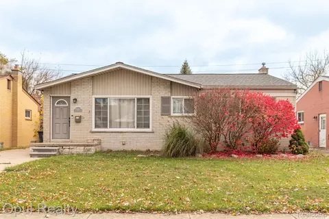 8234 Perrin Ave, Westland, MI 48185