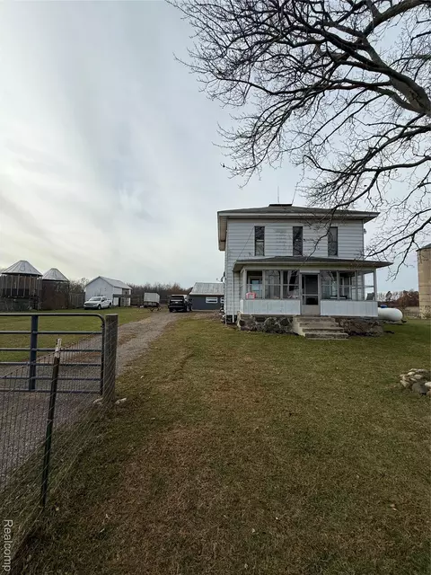 1570 Chapel Rd, Parma, MI 49269