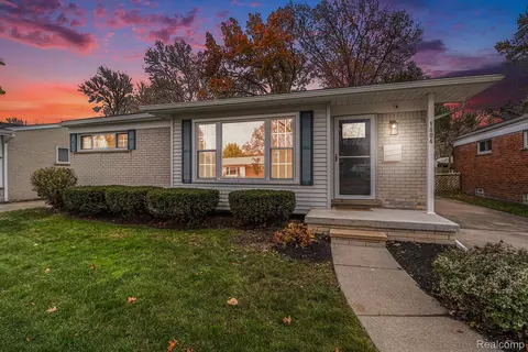 1404 Woodlawn Ave, Royal Oak, MI 48073