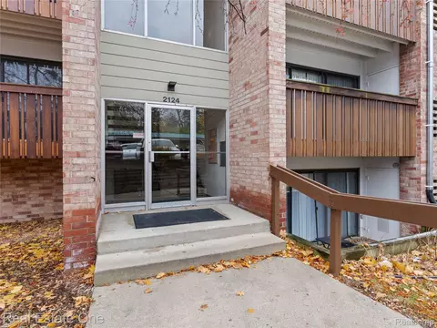 2124 Pauline Blvd #307, Ann Arbor, MI 48103