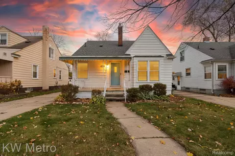 4116 Gardner Ave, Berkley, MI 48072
