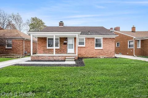 1405 Venice St, Dearborn, MI 48124