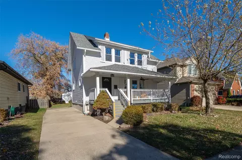 2330 Rosemont Rd, Berkley, MI 48072