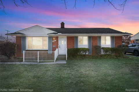 29643 Pickford St, Livonia, MI 48152