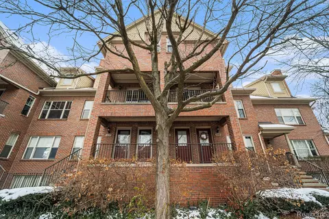 1441 S Main St, Royal Oak, MI 48067
