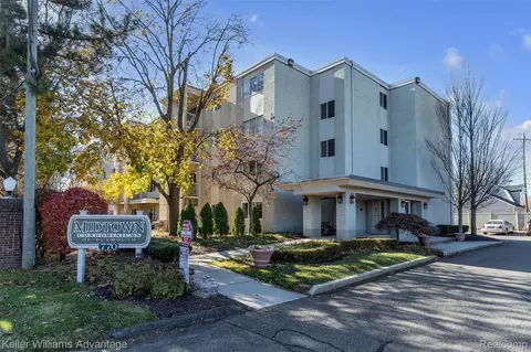 770 Deer St #303, Plymouth, MI 48170