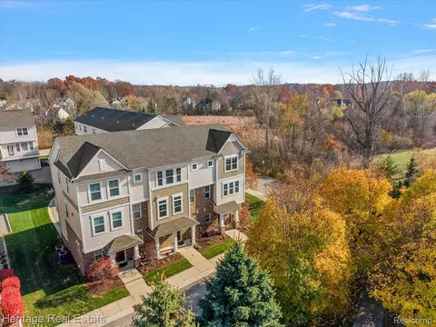 3741 W Madison Ave, Orion, MI 48359