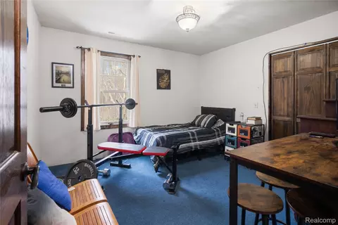 Bedroom - 2222 Loree Rd, Washington, MI 48401 photo 7 of 8