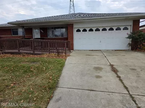 27849 Flanders Ave, Warren, MI 48088