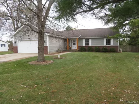 3403 S Vassar Rd, Davison, MI 48423