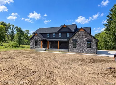 331 Dawson, Milford, MI 48381