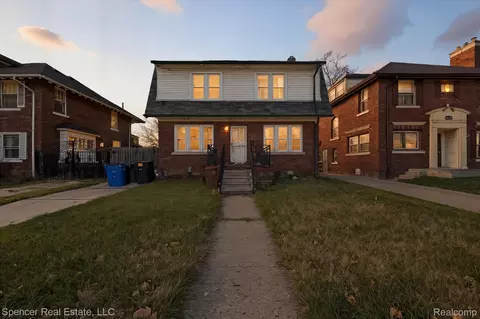 2064 Glynn Ct, Detroit, MI 48206