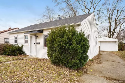 550 Kennedy Ave, Ypsilanti, MI 48198