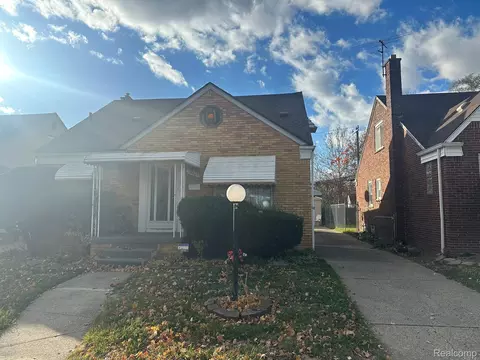 19429 Winthrop St, Detroit, MI 48235