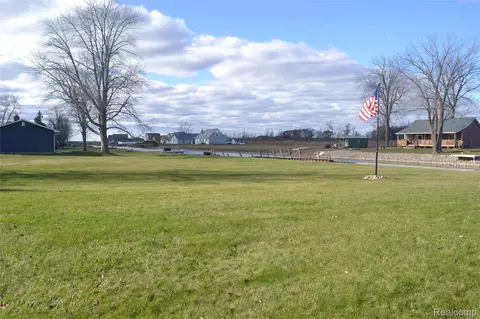 Other - 2347 E Bay Ridge Dr, Au Gres, MI 48703 photo 5 of 11