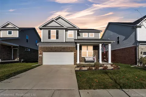 49720 Shoreline Dr, Canton, MI 48187