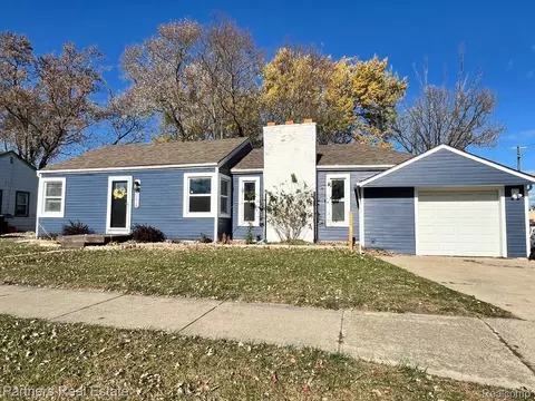 27516 Long St, Livonia, MI 48152