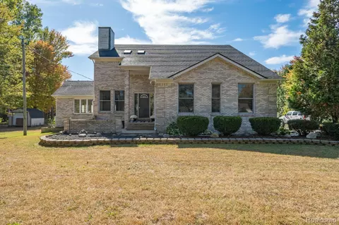 8750 E Pearson, Utica, MI 48316