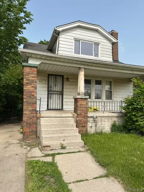 9357 Birwood St, Detroit, MI 48204