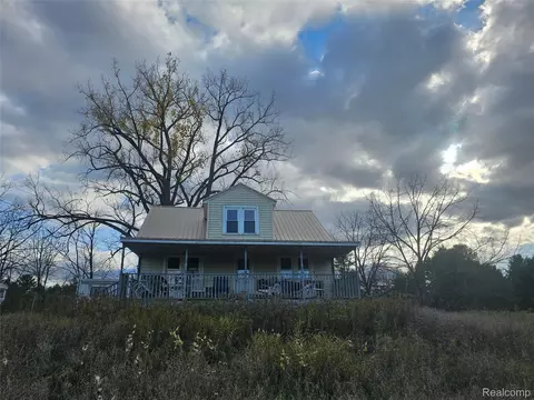 4901 M-55, Tawas City, MI 48763