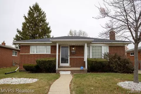 15255 Ego Ave, Eastpointe, MI 48021