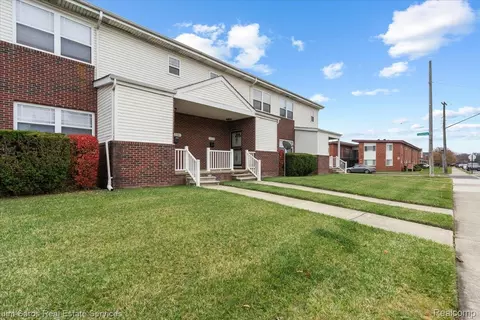 3387 Ewald Cir, Detroit, MI 48238