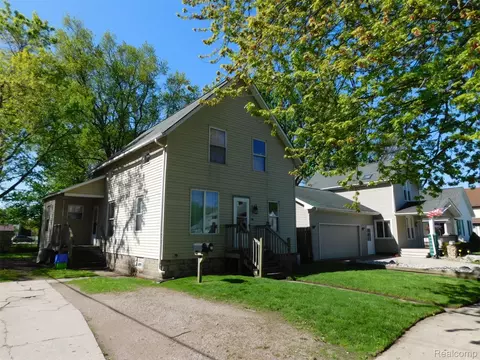1116 Hancock St, Port Huron, MI 48060