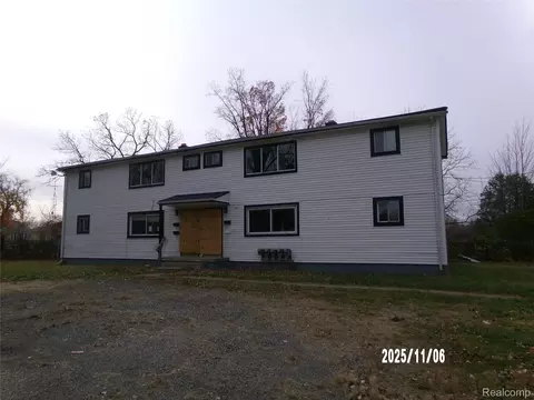 420 Pingree Ave, Flint, MI 48503