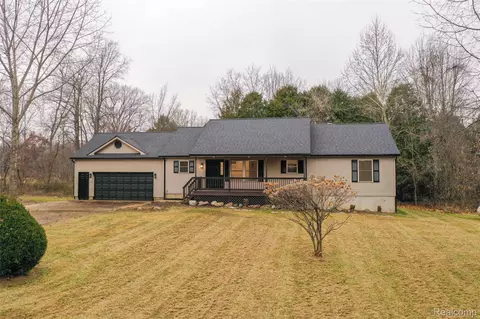 6649 Mckibbon Rd, Deerfield, MI 48461