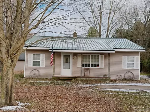 6755 Hess Rd, Vassar, MI 48768