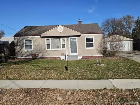 13811 E 14 Mile Rd, Sterling Heights, MI 48312