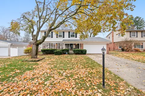 21289 Concord St, Southfield, MI 48076