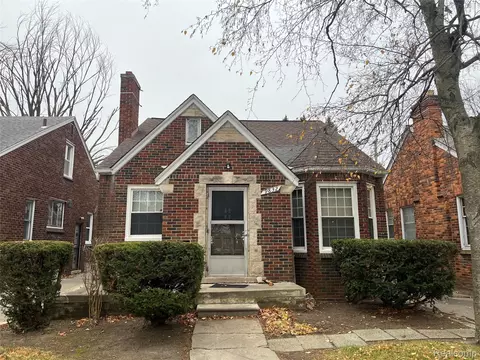 9832 Balfour Rd, Detroit, MI 48224